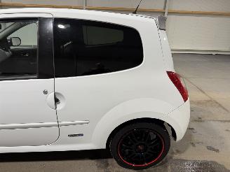 Renault Twingo GT 1.2Tce 75kW Gordini Serie Panoramadak picture 13