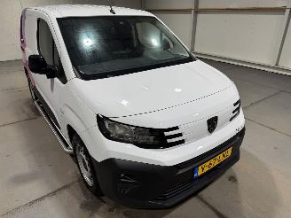 Peugeot Partner 50kWh L1 100kW Automaat picture 21
