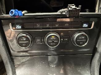 Volkswagen Golf 1.0TSI 85kW Clima Comfortline picture 19