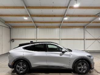 škoda osobní automobily Ford Mustang Mach-e 75kWh 190kW RWD 2021/7