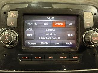 Peugeot Boxer 330 2.2BlueHDI 103kW L2H2 Premium picture 21