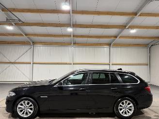 BMW 5-serie 520i 135kW Automaat High Executive picture 8