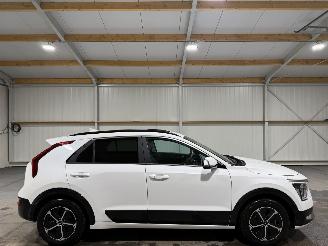 uszkodzony samochody osobowe Kia Niro 1.6GDi 77kW Automaat Hybrid DynamicPlusLine Schuifkantel 2024/10