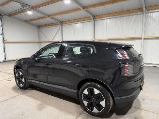 Volvo EX30 69kWh Extended Range Core 200kW Single motor picture 11