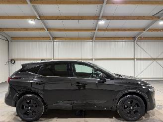 damaged passenger cars Nissan Qashqai 1.3MHEV 103kW Panorama Acenta 2021/11