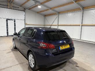 Peugeot 308 1.2PureTech 81kW Blue Lease Executive picture 12