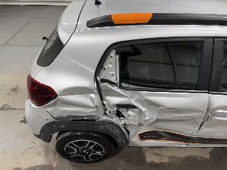 Dacia Spring 27kWh Comfort Plus 33kW picture 28