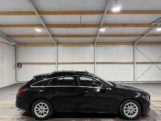 Unfallwagen Mercedes Cla-klasse Shootingbrake 180 100kW Automaat Business Solution 2021/1