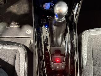 Toyota CH-R 1.8Hybrid 72kW Executive picture 36