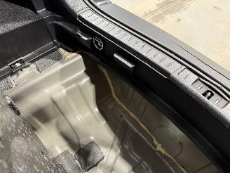 Toyota Auris Touring Sports 1.8Hybrid 73kW Automaat Lease picture 38