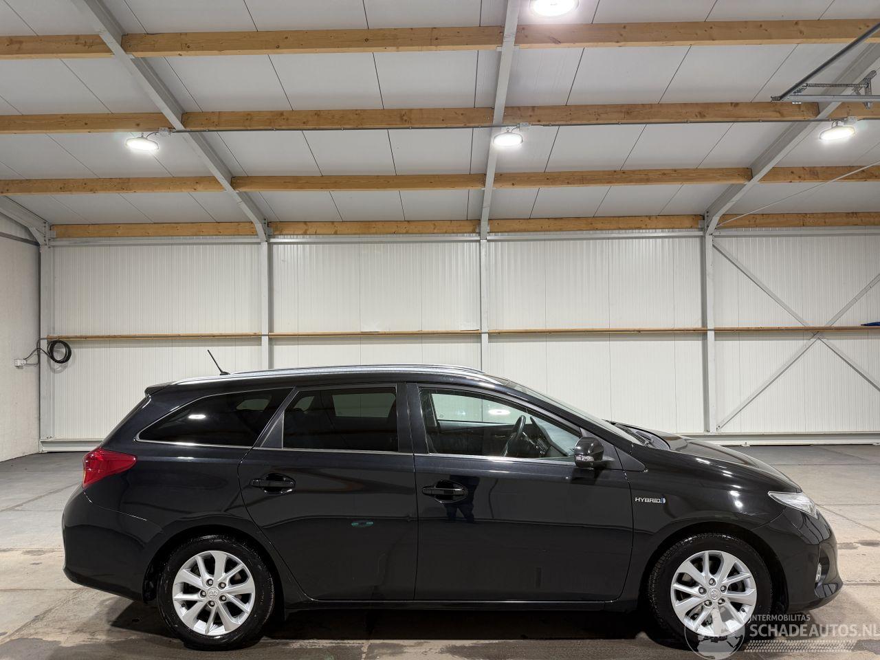 Toyota Auris Touring Sports 1.8Hybrid 73kW Automaat Lease