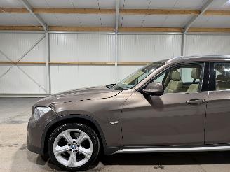 BMW X1 sDrive20i 135kW Automaat Pano Business picture 13