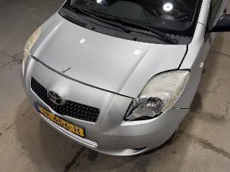 Toyota Yaris 1.0VVTi 51kW Airco Terra picture 21