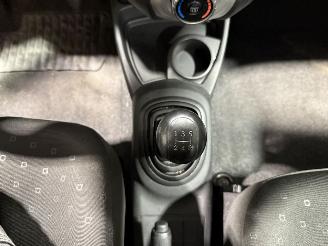 Toyota Yaris 1.0VVTi 51kW Airco Terra picture 35