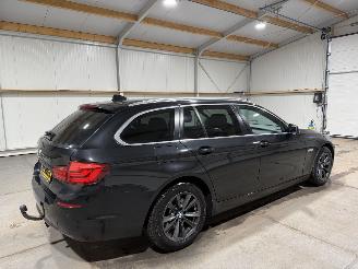 BMW 5-serie 520d 135kW Automaat Clima Executive picture 5