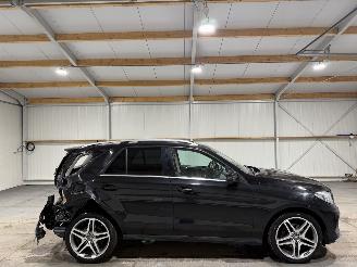 Vaurioauto  passenger cars Mercedes GLE 350d 190kW 4-Matic AMG Sport Edition Pano Luchtvering 2017/3