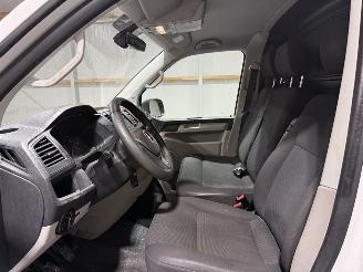 Volkswagen Transporter 2.0TDI 110kW Airco L2H1 picture 22