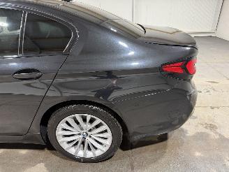 BMW 5-serie 530d 3.0 210kW Automaat X-Drive High Executive Schuifkantel picture 33