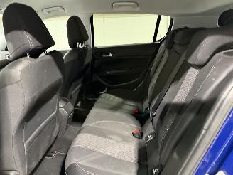 Peugeot 308 1.2PureTech 96kW Automaat Allure picture 37