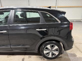 Kia Niro 1.6GDI Hybrid 77kW Automaat First Edition picture 28