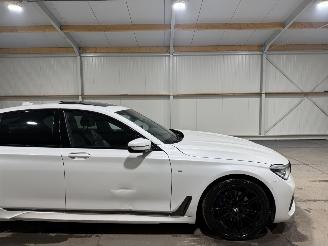 BMW 7-serie 740i 240kW Automaat Schuifkantel High Executive Luchtvering picture 13