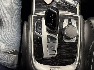 BMW 7-serie 740i 240kW Automaat Schuifkantel High Executive Luchtvering picture 24