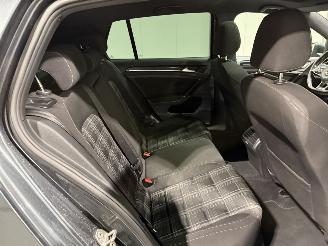 Volkswagen Golf 2.0TDI GTD 135kW Automaat Pano picture 42