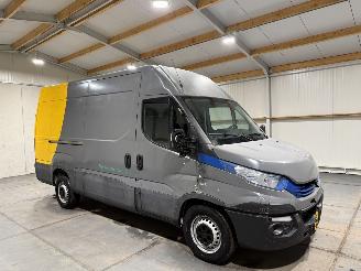 Iveco Daily 3.0CNG 100kW Airco H3 picture 2