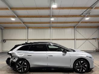 Unfallwagen Volkswagen ID.7 Tourer 77kWh 210kW Pro Business 360Camera 2024/11