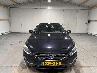 Volvo V-60 2.0D4 133kW Automaat Ocean Race picture 4