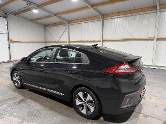 Hyundai Ioniq 28kWh 88kW Automaat Comfort EV picture 11