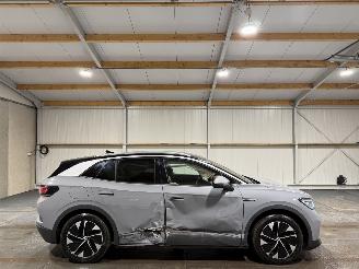 Schadeauto Volkswagen ID.4 77kWh 150kW First MAX 2021/8