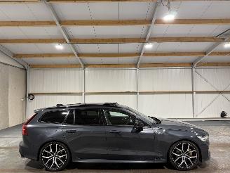 Schadeauto Volvo V-60 2.0T5 184kW Aut Polestar Momentum PRO Panorama 2020/5