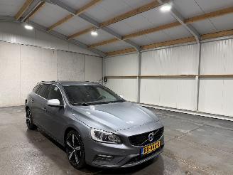Volvo V-60 2.0D4 140kW Automaat SUMMUM picture 3