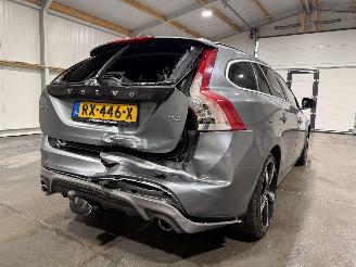 Volvo V-60 2.0D4 140kW Automaat SUMMUM picture 39
