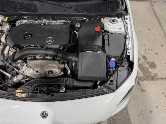 Mercedes A-klasse 250 165kW Automaat Pano Premium Plus picture 29