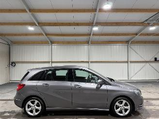 Schadeauto Mercedes B-klasse 180 90kW Ambition 2014/4