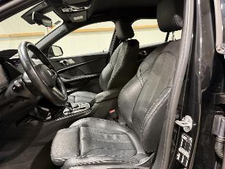 BMW 1-serie 118i 100kW Automaat Business Edition Plus picture 30