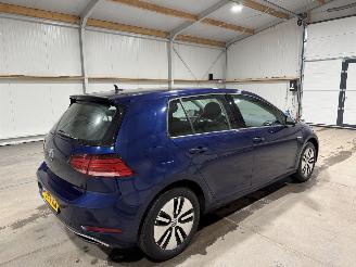 Volkswagen Golf 36kWh 100kW Automaat E-Edition picture 5