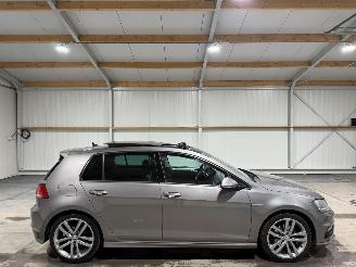 Schadeauto Volkswagen Golf 1.4TSI 110kW ACT Business Edition R Pano 2015/1