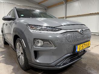 Hyundai Kona 64kWh 150kW Premium picture 23