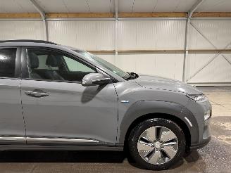 Hyundai Kona 64kWh 150kW Premium picture 15