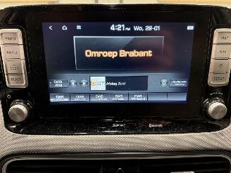 Hyundai Kona 64kWh 150kW Premium picture 35