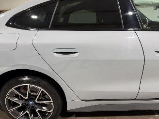 BMW i4 eDrive40 84kWh 250kW High Executive picture 36