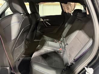 BMW iX1 xDrive30 67kWh 230kW Launch Edition picture 39