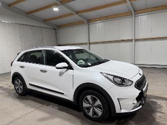 Kia Niro 1.6GDI Hybrid 77kWh DynamicLine picture 2