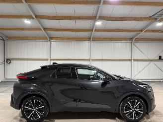 Schadeauto Toyota CH-R 2.0Plug-In Hybrid 112kW 220 Executive 2025/5