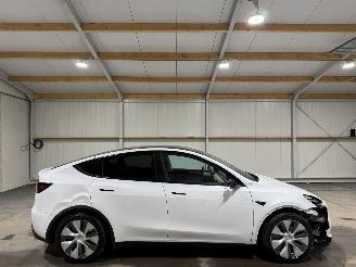 Schadeauto Tesla Model Y 58kWh 175kW RWD 2023/6