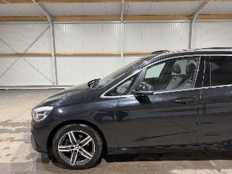 BMW 2-serie 218i 100kW Automaat Active Pano Tourer Executive picture 13