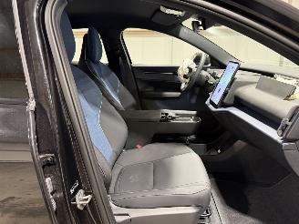 Volvo EX30 69kWh Extended Range Core 200kW Single Motor picture 39